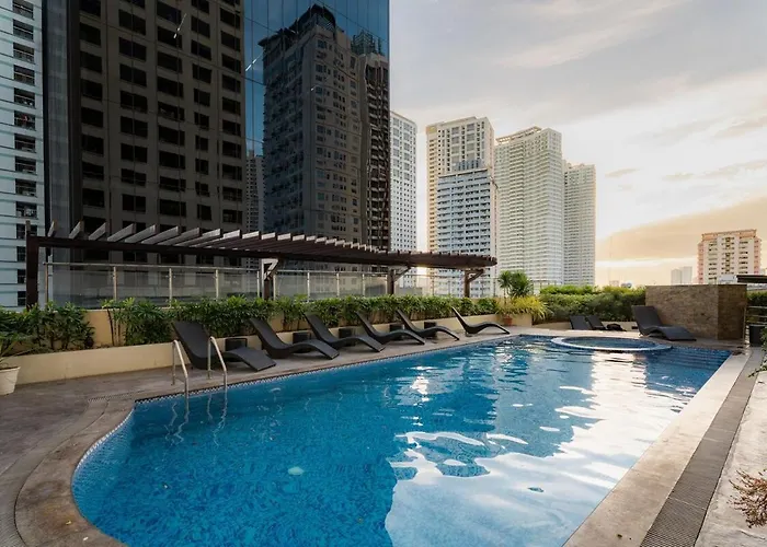 Tranquil Greenbelt Makati - Free Pool Access Apartment *